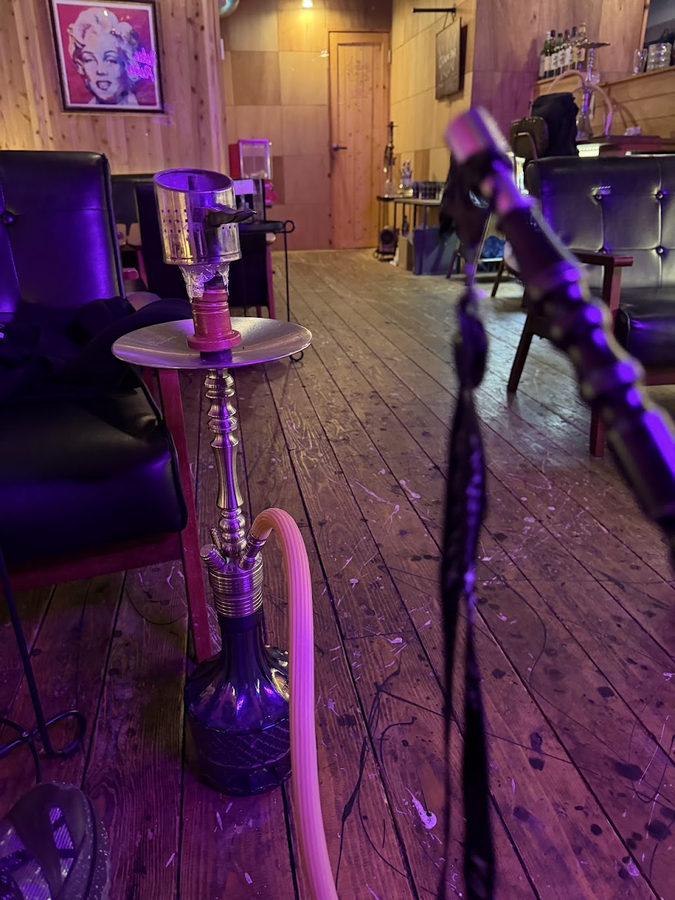night cafe & shisha lounge moc NAKASU（博多中洲 夜カフェ シーシャ 深夜カフェ）の写真 3枚目