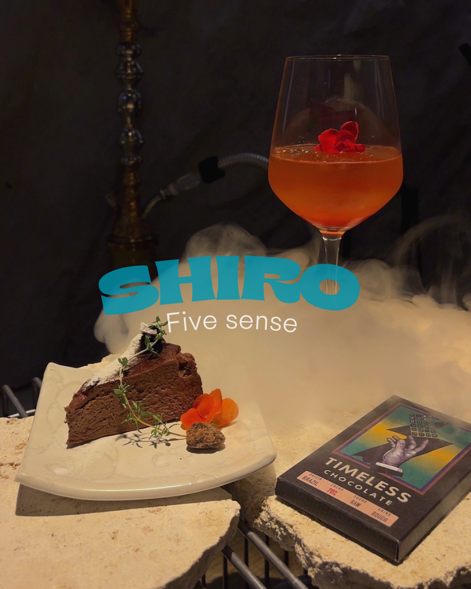 Shisha cafe &bar SHIROの写真 2枚目