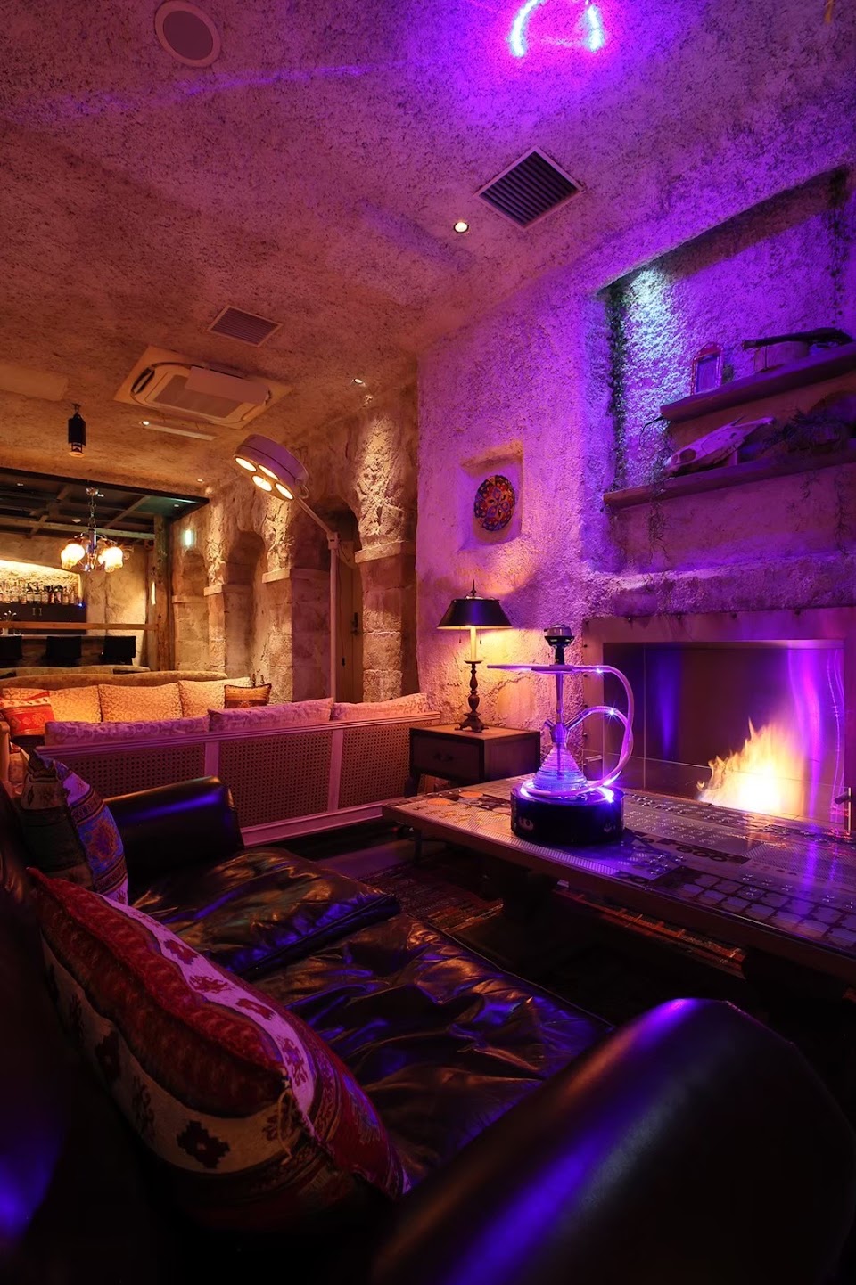 シーシャラウンジ チルラグ 六本木店｜SHISHA LOUNGE Chillrug TOKYO Roppongiの写真 3枚目