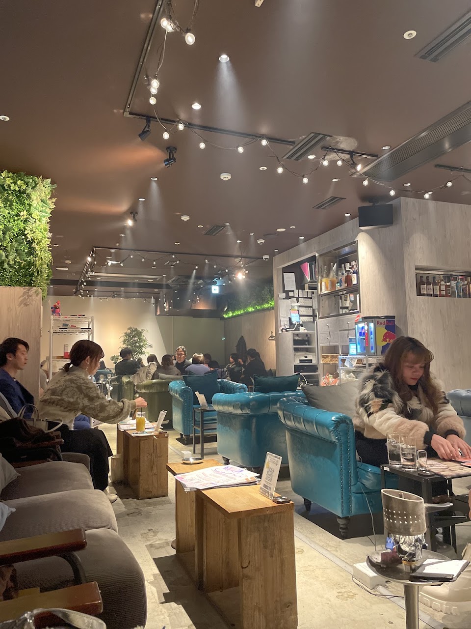 シーシャ×カフェ×バー C.STAND シースタンド 名古屋栄店の写真 3枚目