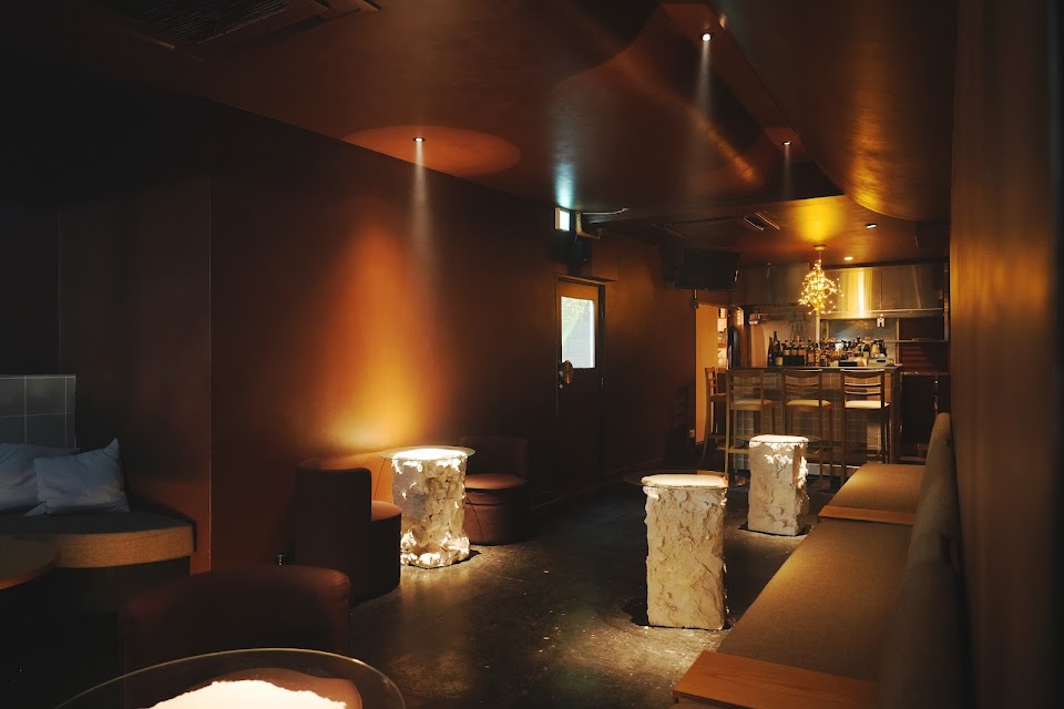 シーシャバー LULU(ルル) 三軒茶屋 Shisha Bar&Cafe