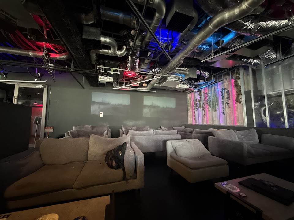 新宿シーシャ倶楽部の写真 3枚目
