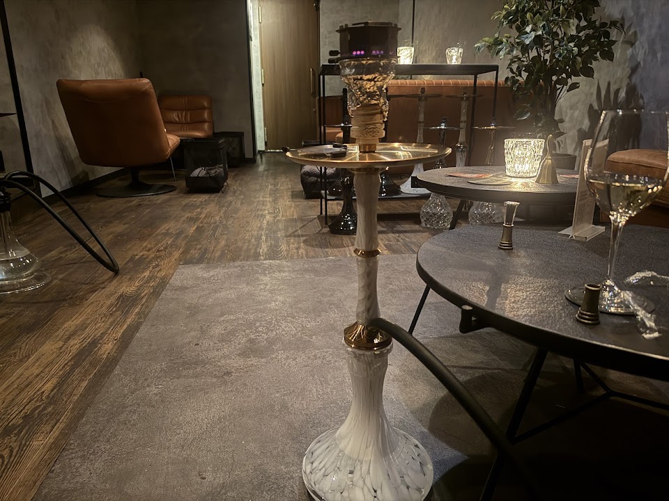 キャンドルチル｜仙台シーシャカフェ＆バーの写真 3枚目