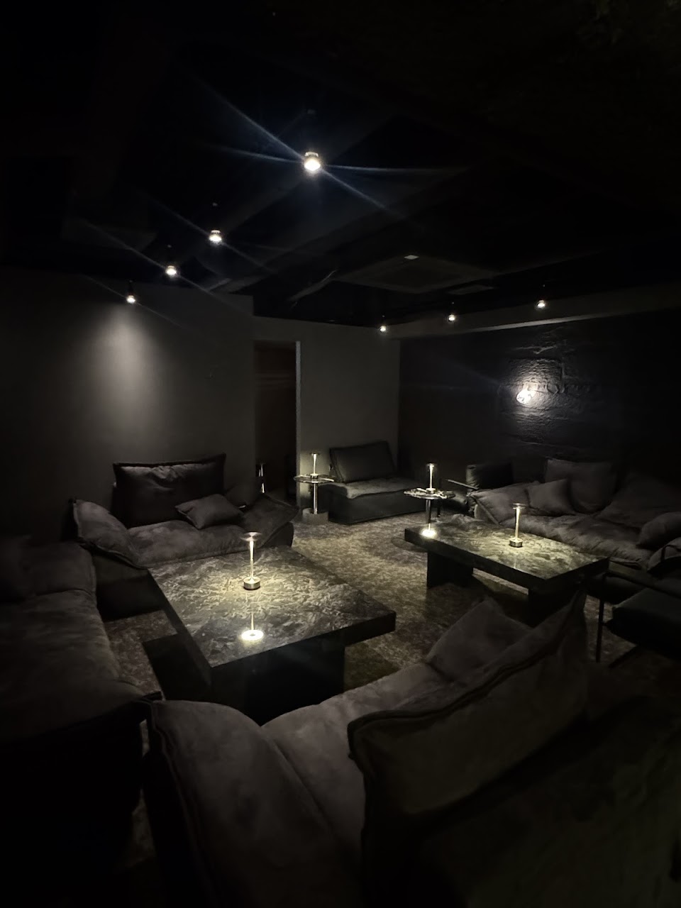 RELUX Shisha & Cocktail Barの写真 3枚目