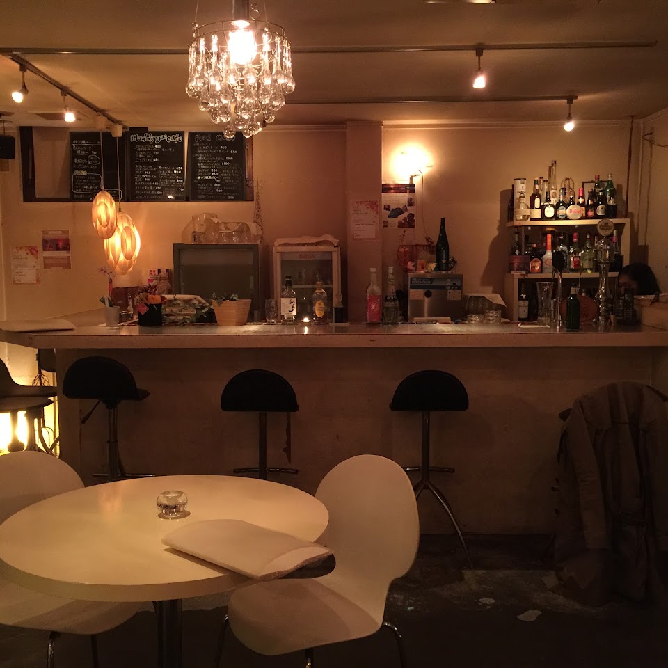 マディグーカフェ