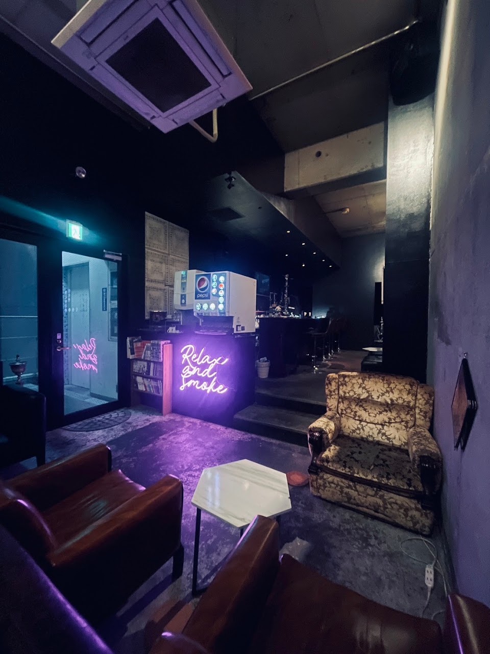 SHISHA CAFE RAS 博多・大名店(シーシャカフェラス)の写真 3枚目