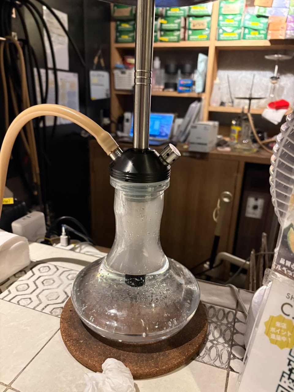 シーシャ×カフェ×バー C.STAND シースタンド 新宿三丁目店の写真 3枚目