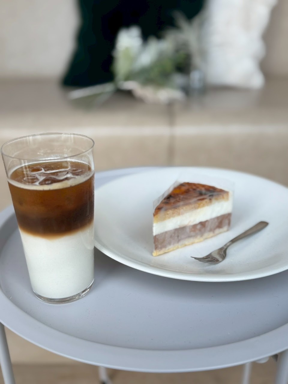 シーシャ&カフェバー リラックスラウンジ 燻 KUYURI 天神大名店の写真 2枚目