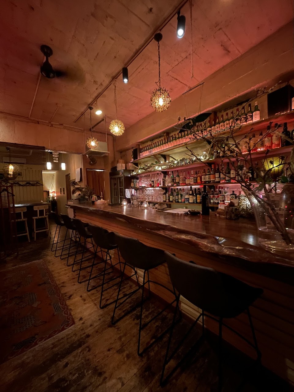DINING BAR GREEN