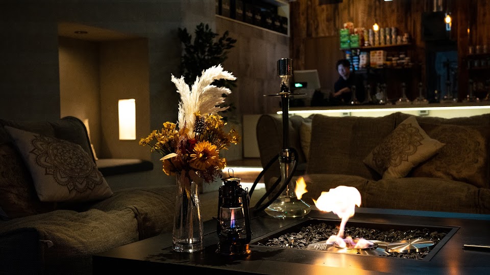 シーシャカフェ＆バーmusch（ムッシュ）博多中洲店（hookah lounge musch）