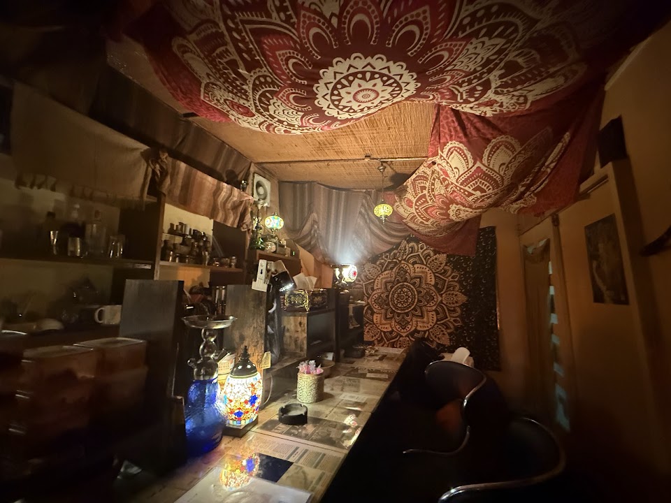 シーシャカフェ&バーCasablanca(カサブランカ)の写真 3枚目