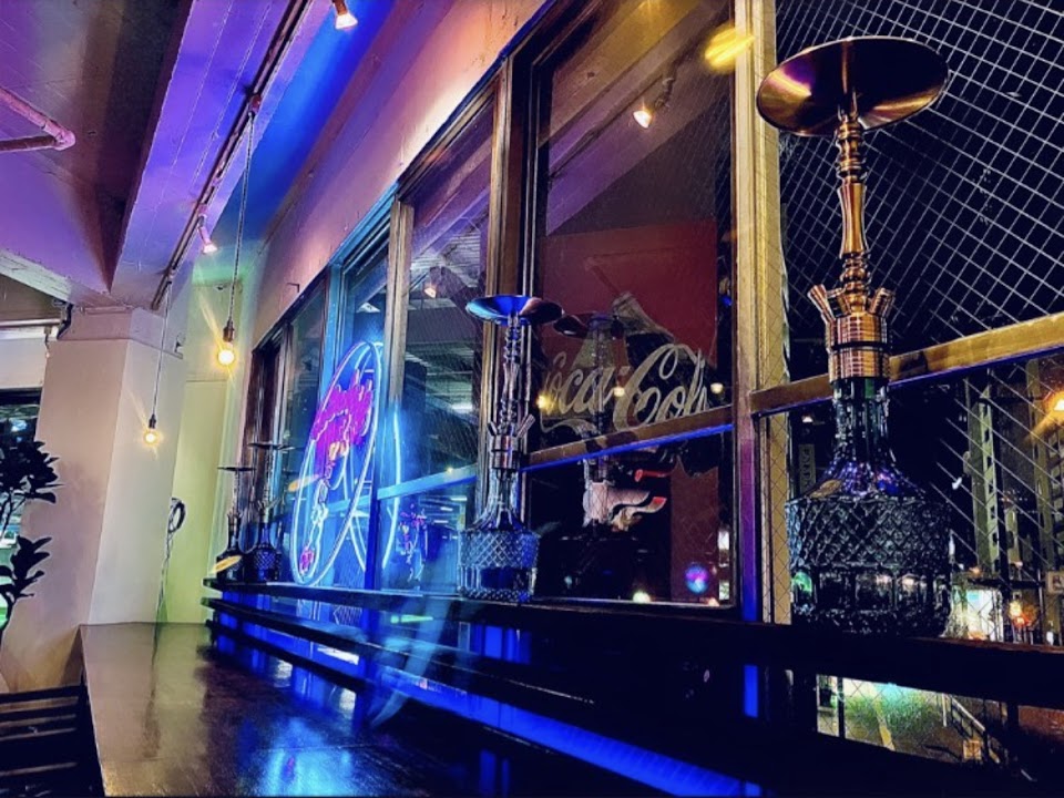 night cafe & shisha lounge moc TENMONKAN(鹿児島 天文館 夜カフェ シーシャ 深夜カフェ)