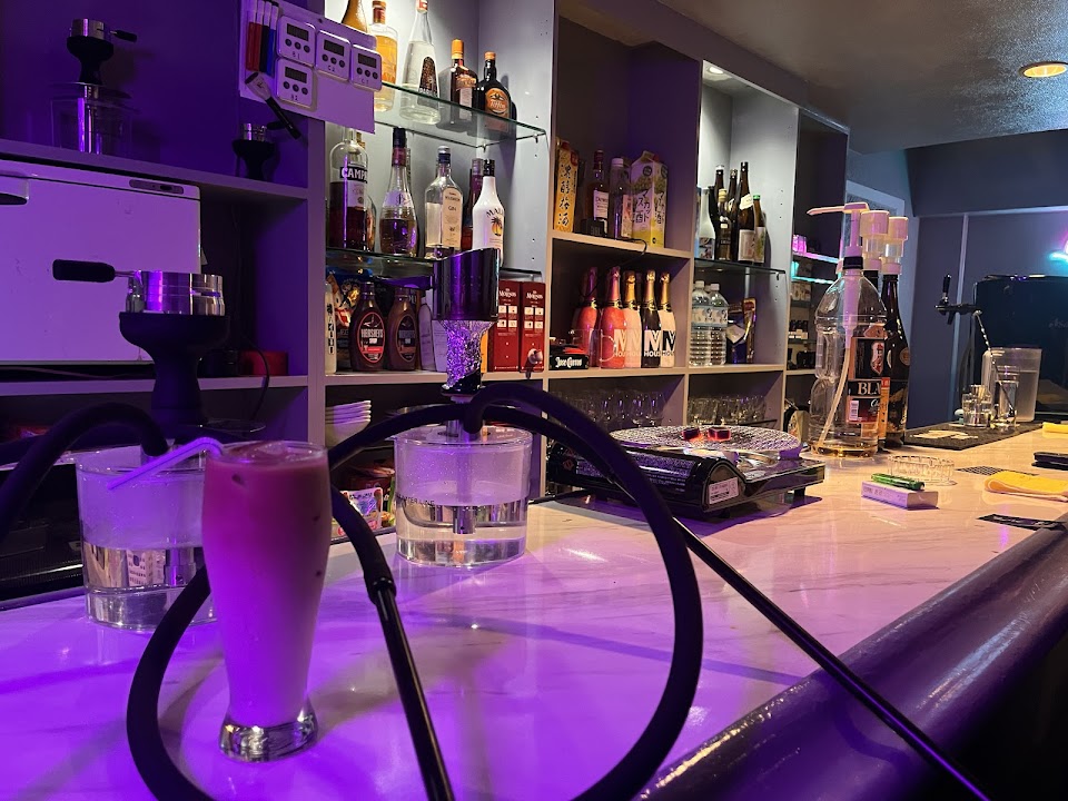 シーシャカフェ&バーMYHOUSE(hookah lounge myhouse) 3