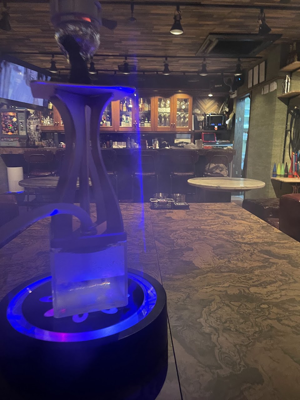 PARTY & SHISHA MW matsuyama 昼まで本格シーシャが楽しめるお店の写真 3枚目