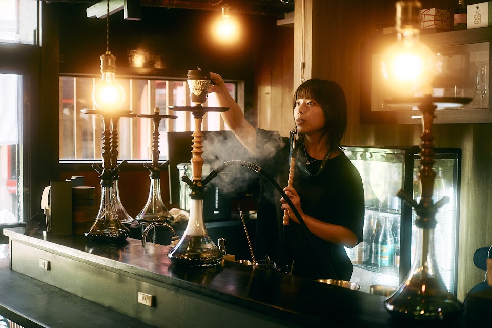 大井町 シーシャカフェ&バー "うむむ"（ Shisha Cafe & Bar "Umm" ）の写真 3枚目