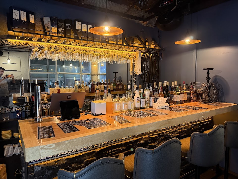 SHISHA BAR ROPPONGI（シーシャバー 六本木）の写真 3枚目