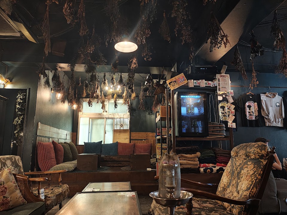 シーシャカフェ はちグラム 吉祥寺店の写真 2枚目