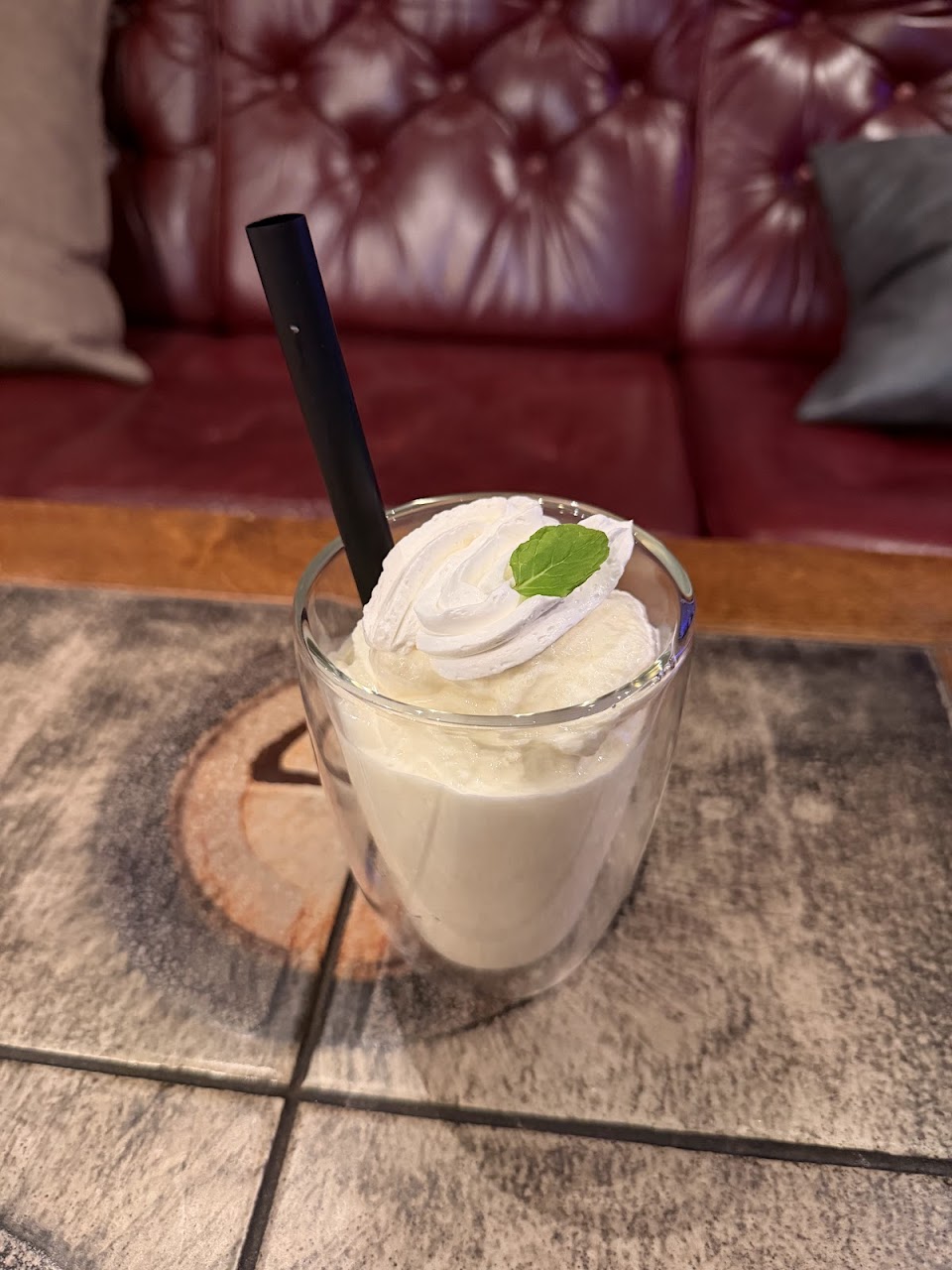 ShishaCafe&Bar KAGEROU 大和駅前店の写真 2枚目
