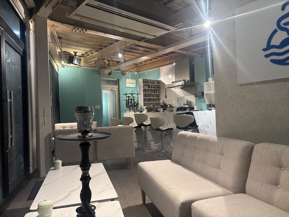 BLUE TERRACE 恵比寿店 シーシャ&ドッグカフェバーの写真 3枚目
