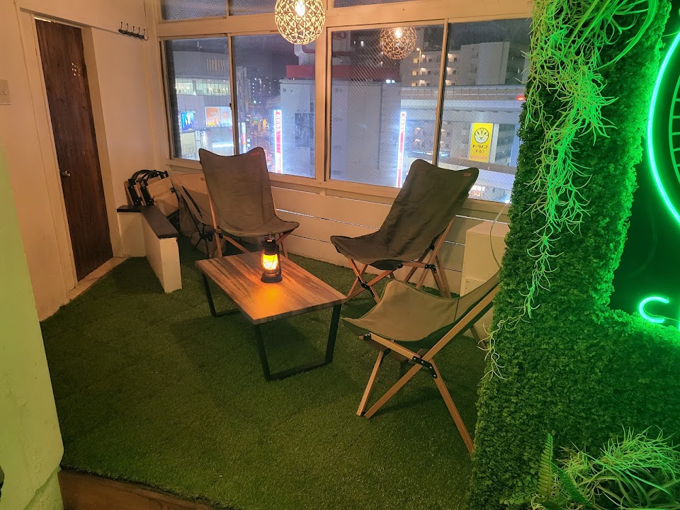 Shisha/Hookah Bar Chouette「シーシャバーシュエット三軒茶屋店」の写真 3枚目