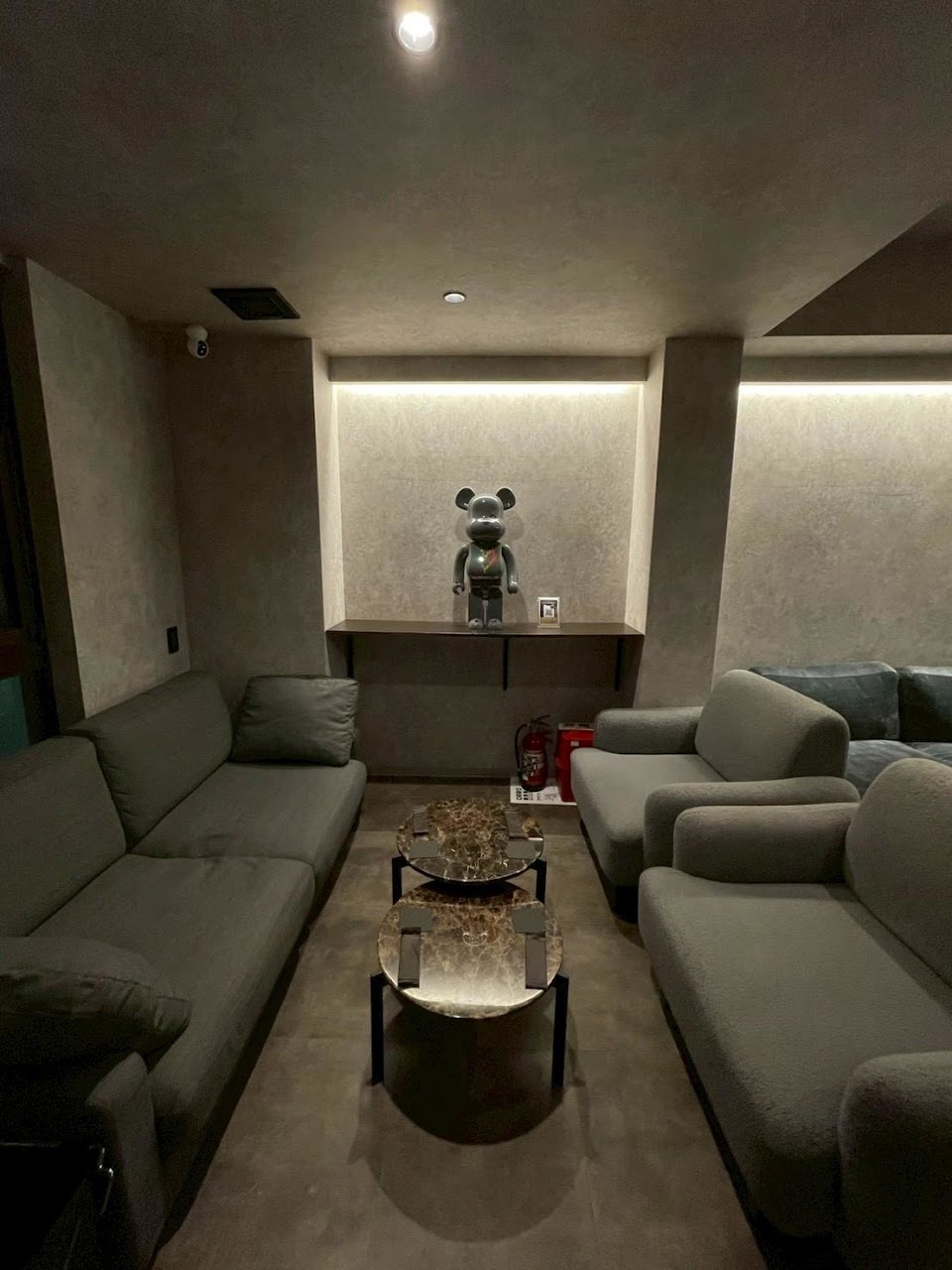 Shisha cafe&bar SHEE. (シーシャカフェ＆バー シー)広島本通りの写真 3枚目