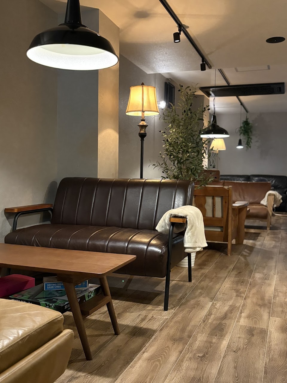 SHISHA CAFE & BAR YOHAKU (シーシャカフェ & バー ヨハク)の写真 2枚目