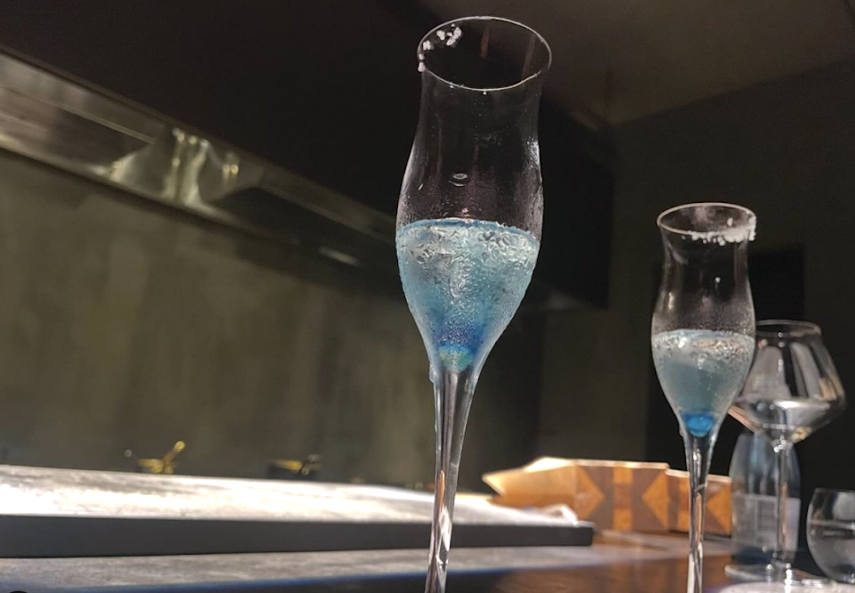 MOJO Bar&Lounge 【ビリヤード&カラオケ無料】那覇｜久茂地｜シーシャバー｜の写真 2枚目