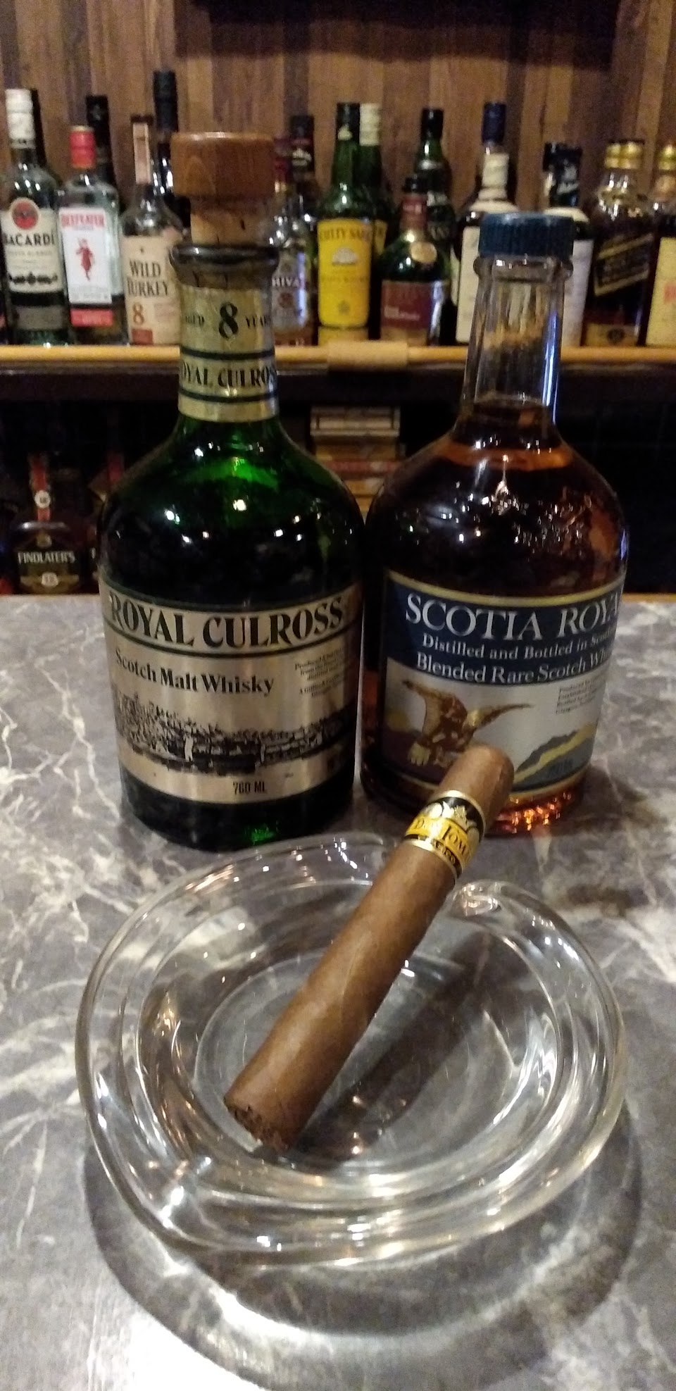 葉巻のお店 CIGAR・HOUSEの写真 2枚目