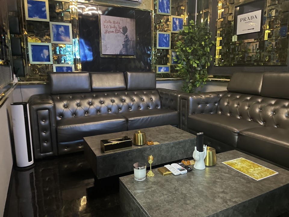 個室シーシャ&カラオケ DEJABU SHISHA 千葉の写真 2枚目