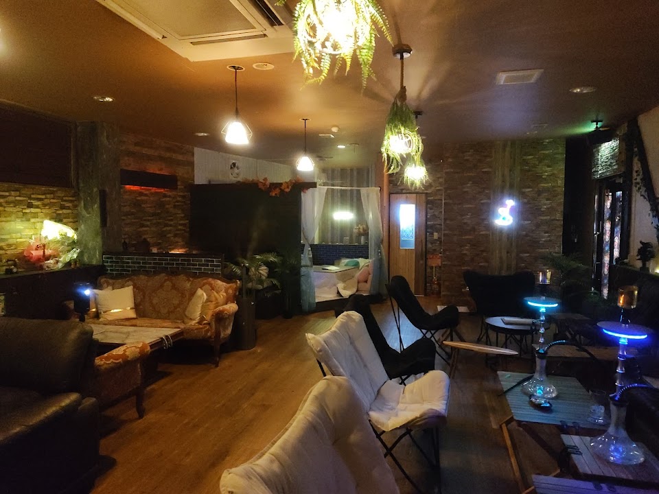 鶴岡シーシャBAR 【ちるいん処 BACCHUS】の写真 3枚目