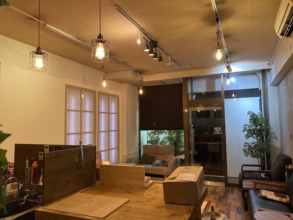 シーシャ カフェ シエスタ shisha cafe Siesta 本山猫洞店