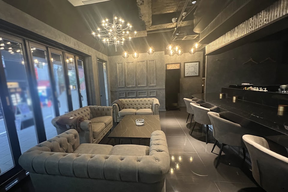 Shisha cafe＆Bar Eight（シーシャ カフェアンドバー エイト）の写真 3枚目