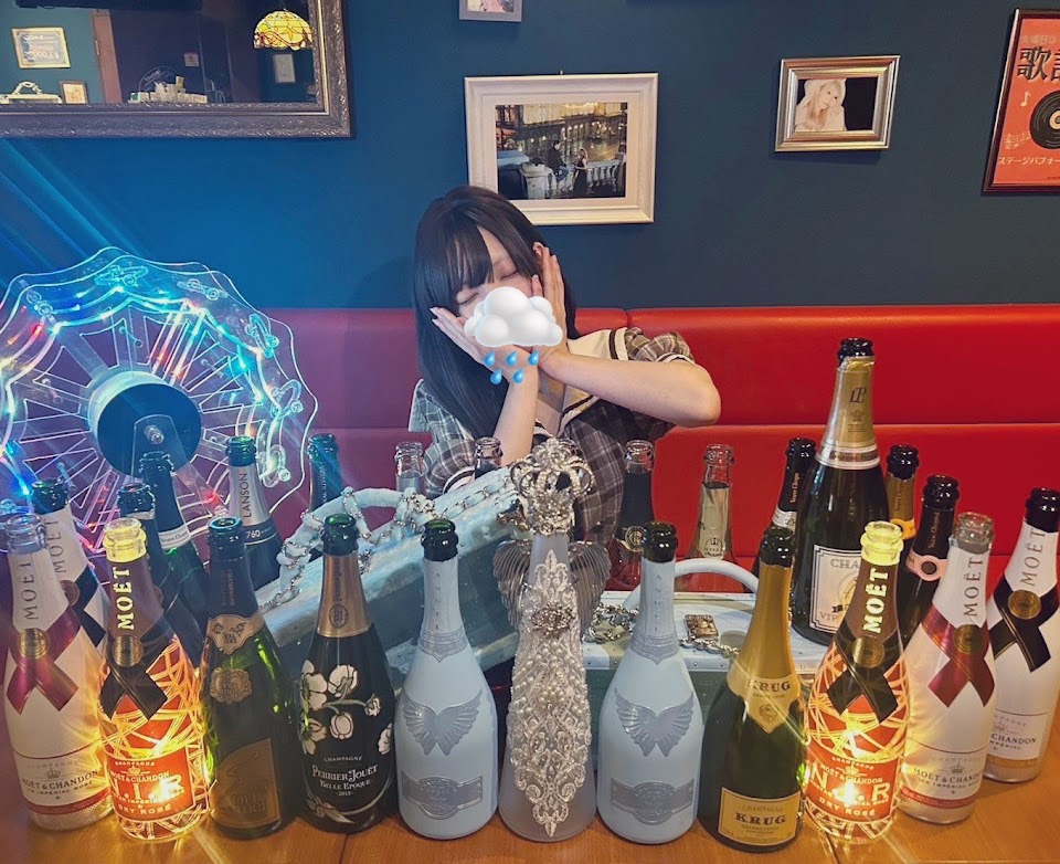 コンセプトバー シャロンの写真 3枚目