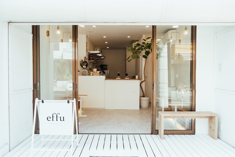 effu（エフュー ハーブティー&シーシャ）