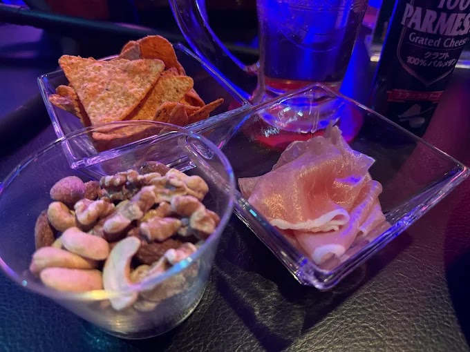 Shisha&Music Bar NEXIA（ネクシア）の写真 2枚目