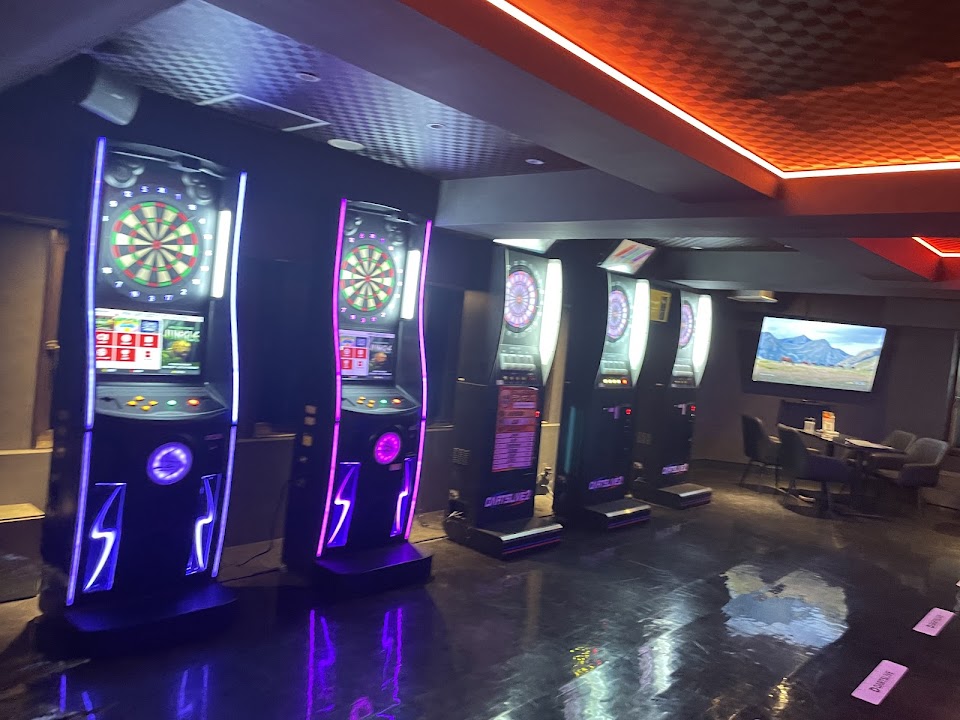 シーシャ＆バー C.STAND DARTS＋ シースタンドダーツ 西武新宿・歌舞伎町3号店
