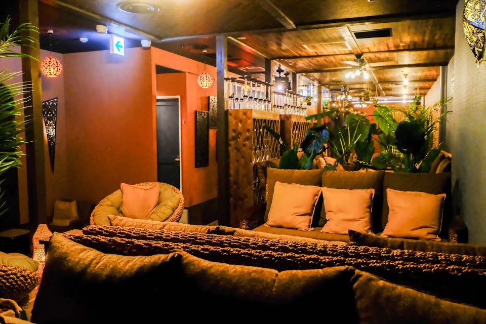 シーシャ カフェ＆バー C.STAND シースタンド 梅田茶屋町店