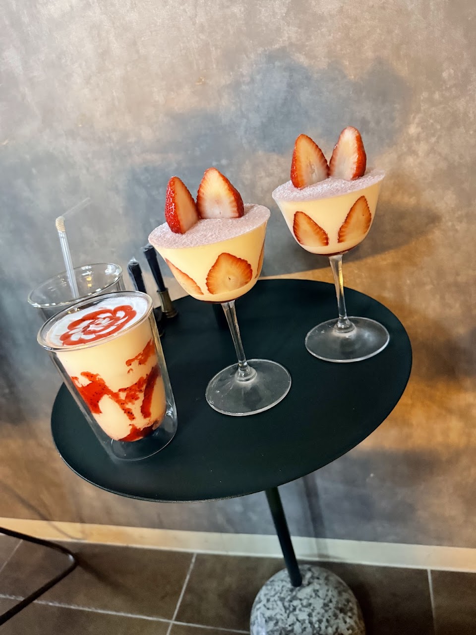 シーシャカフェ&バー muse/ミューズ 名古屋栄店（hookah lounge muse）の写真 2枚目